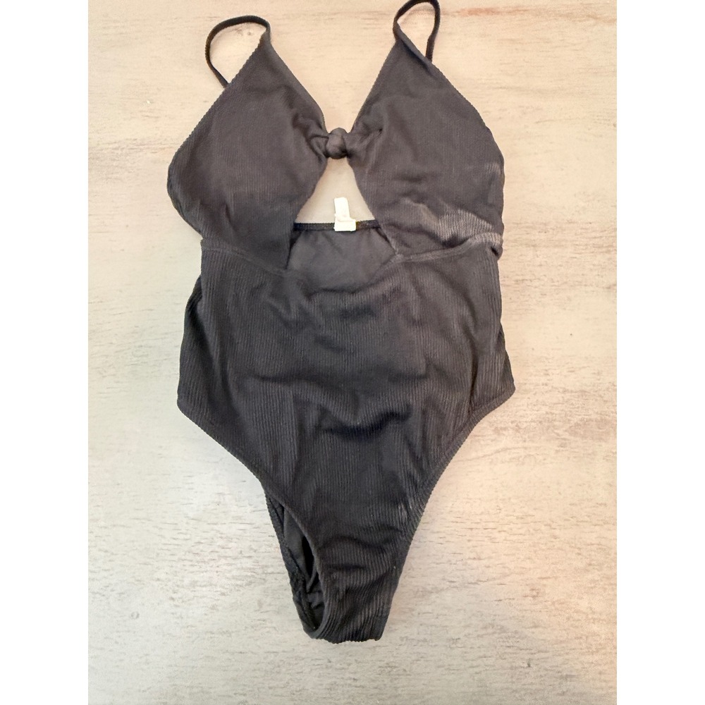 SO Black Ribbed Cutout One Piece Swimsuit Knot Front High Leg size large